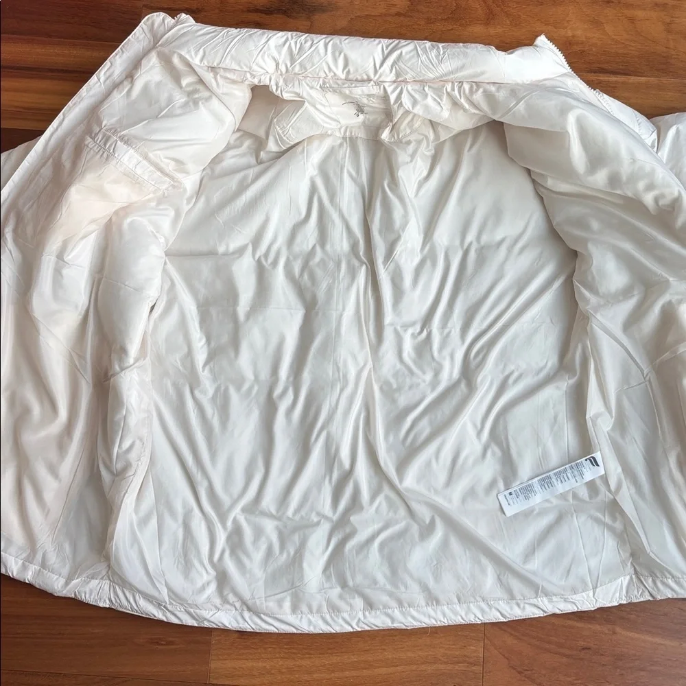 NWT white Fabletics puffer